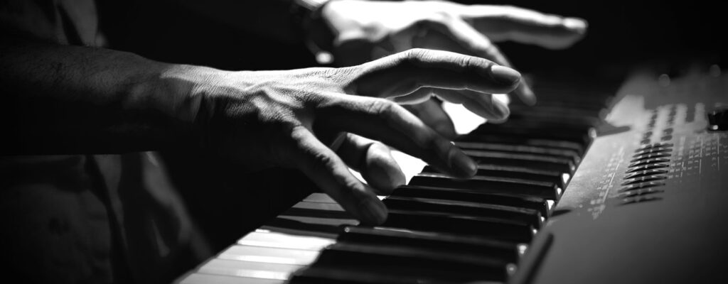 Nauka gry na pianinie - Online